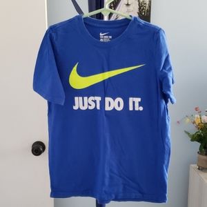 Nike cotton shirt